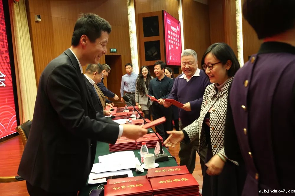 1549087876854120.jpg 9.webp.jpg